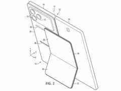 为 Surface Phone 铺路？微软新专利暗示折叠屏新机配后置三摄 + 可折叠支架